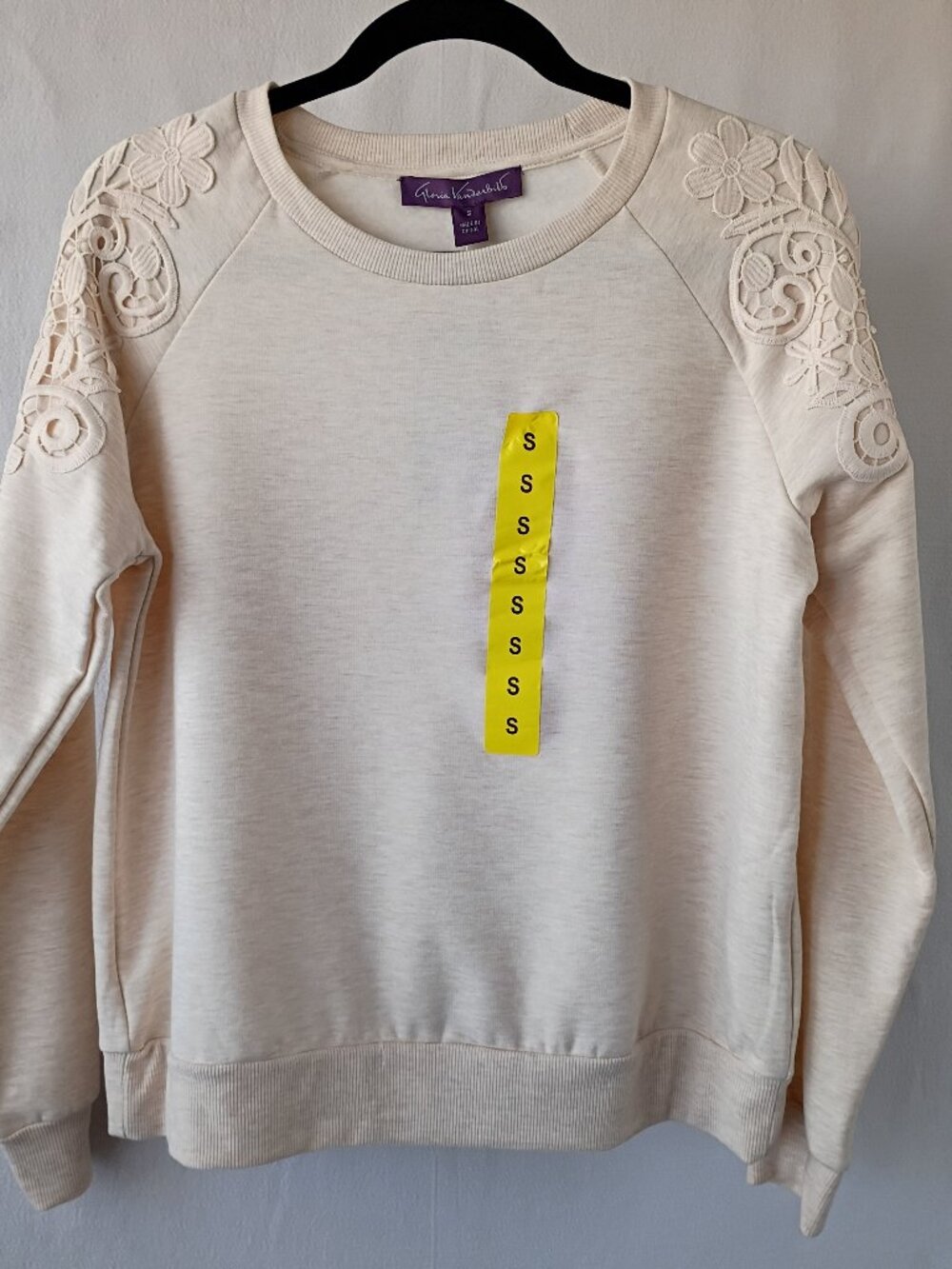 Gloria Vanderbilt Lace Shoulder Sweatshirt Oatmeal Small NWT